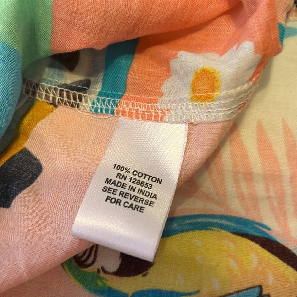 Lucky & Coco Women’s Vibrant Multi-Color Tropical Print Shirt. Size L. - Picture 10 of 11